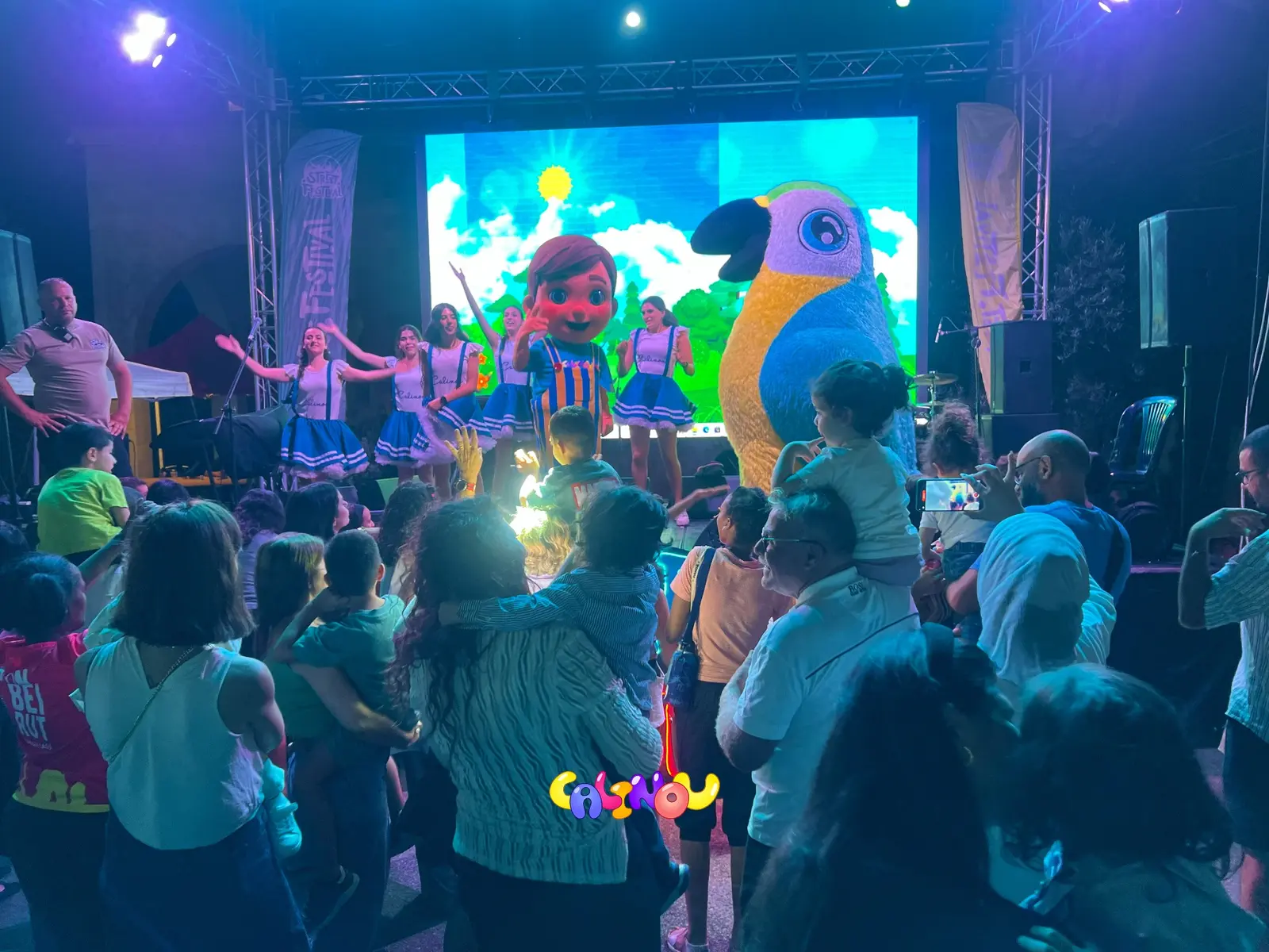 Calinou Show performing live for children and families at a festival